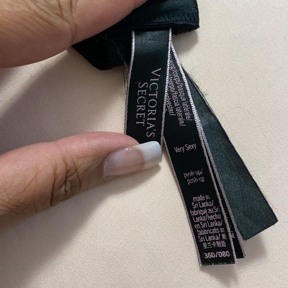 VS Very Sexy Push Up Bra 36D - Picture 3 of 5